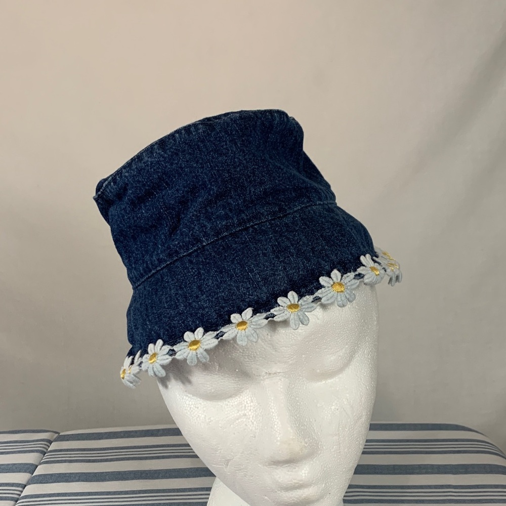 Charming Kids Denim Hat with Daisy Trim Girl's 12-24 Months Bohemian Casual
